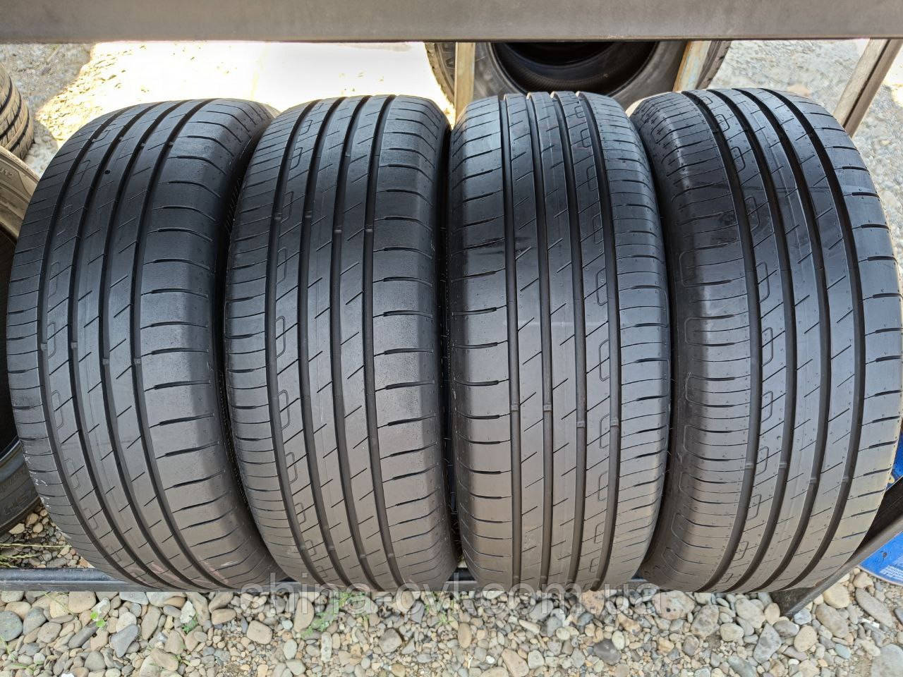 Літні шини 215 55 r18 95H Goodyear Efficient Grip Performance
