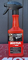 Средство для удаления следов загрязнений насекомыми Motul INSECT REMOVER (500ML)