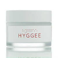 Увлажняющий осветляющий крем с растительными маслами Hyggee All In One Care Cream