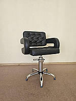 Парикмахерское кресло HC8403H черное гидравлика