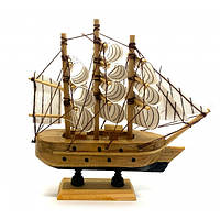 Сувенир корабль Парусник деревянный