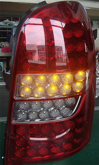 Задние фары альтернативная тюнинг оптика фонари LED на SsangYong Rexton 06-12 СангЙонг Рекстон 3 - фото 3 - id-p1720295209