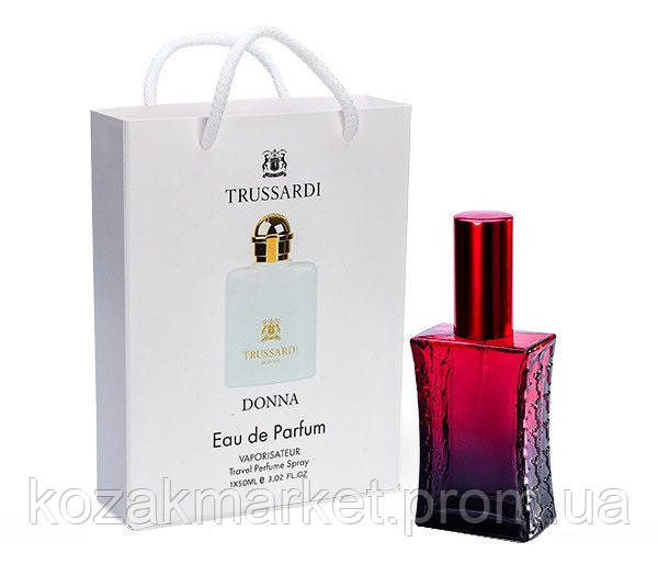 Туалетная вода Trussardi Donna - Travel Perfume 50ml KT, код: 7553973 - фото 1 - id-p1915352552