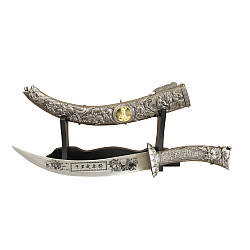Подарунковий меч в піхвах на підставці MS220247
