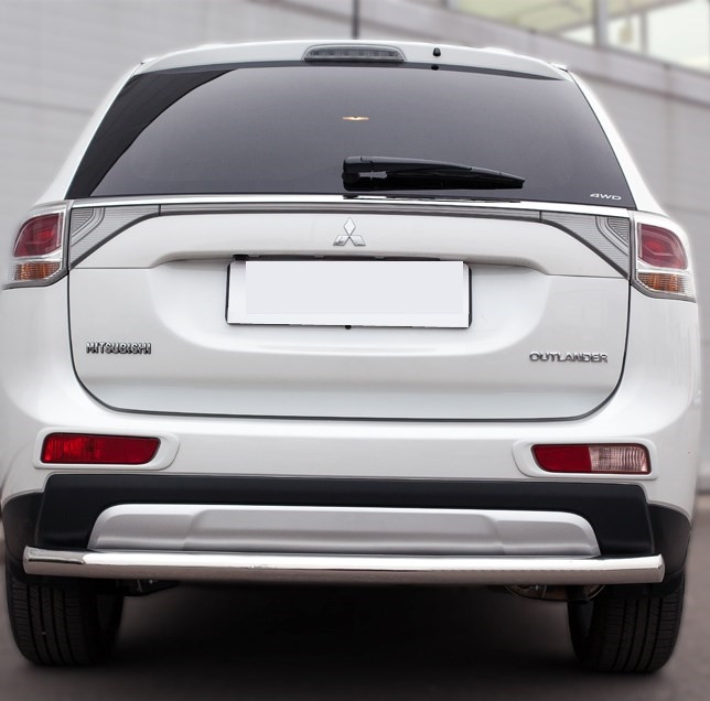 Захист заднього бампера на Mitsubishi Outlander (c 2016---), фото 1