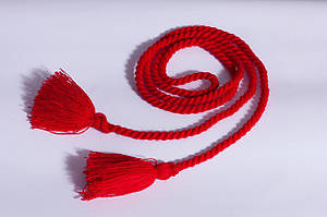 Пояс мотузка червоного кольору