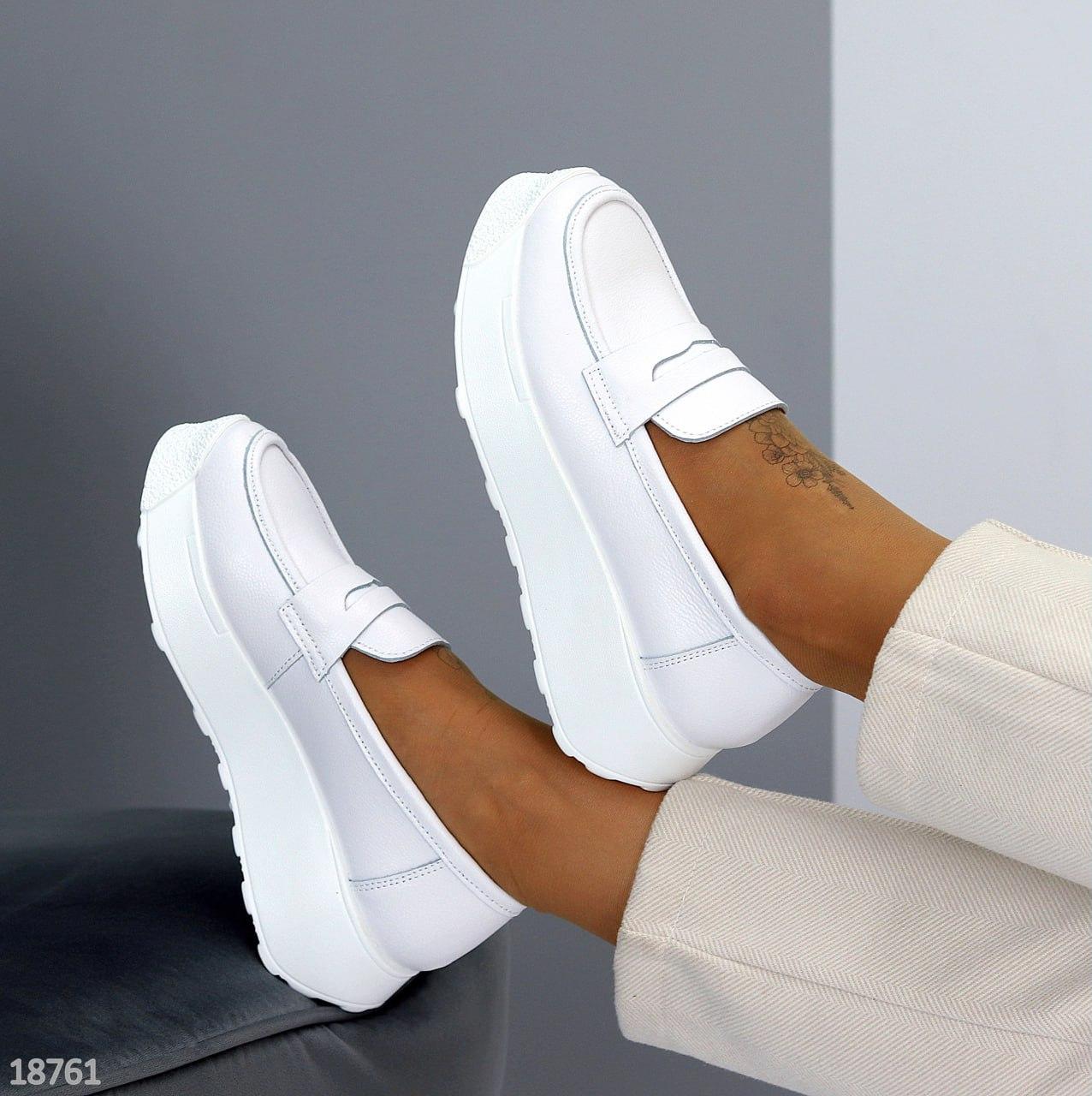 Женские кожаные лоферы стильные туфли на низком ходу белые натуральная кожа 38 - фото 6 - id-p1918703325