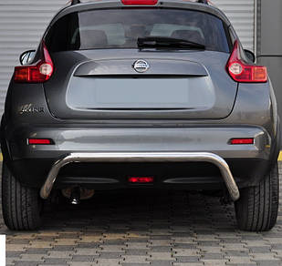 Захист заднього бампера на Nissan Juke (c 2010--)