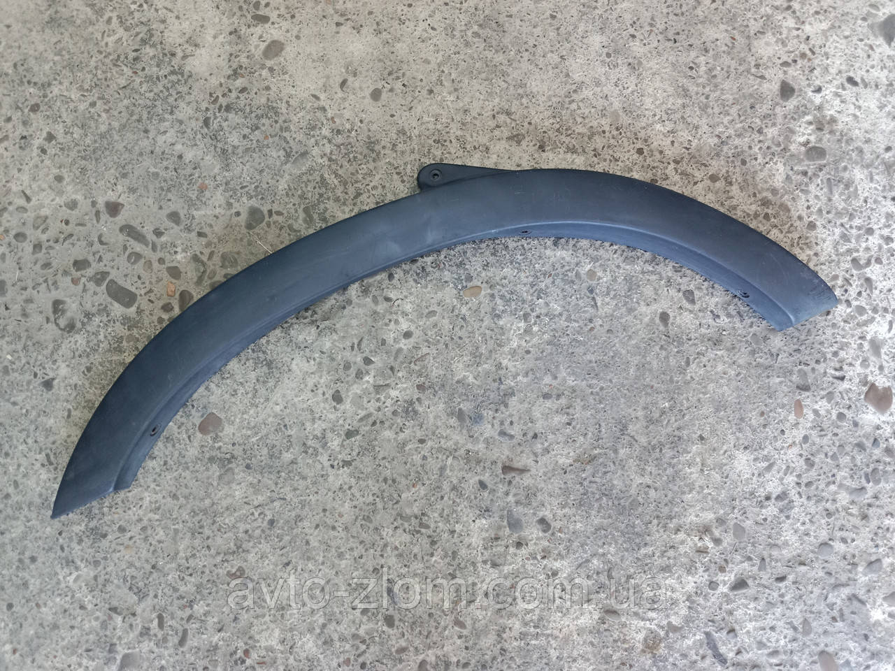 Накладка переднього крила Opel Movano, Renault Master. Ліва.1998 – 2003. 7701692570., фото 1