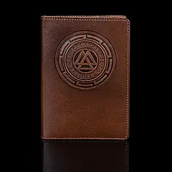 Шкіряна обложка - органайзер для документів "Валькнут і руни" ручної роботы