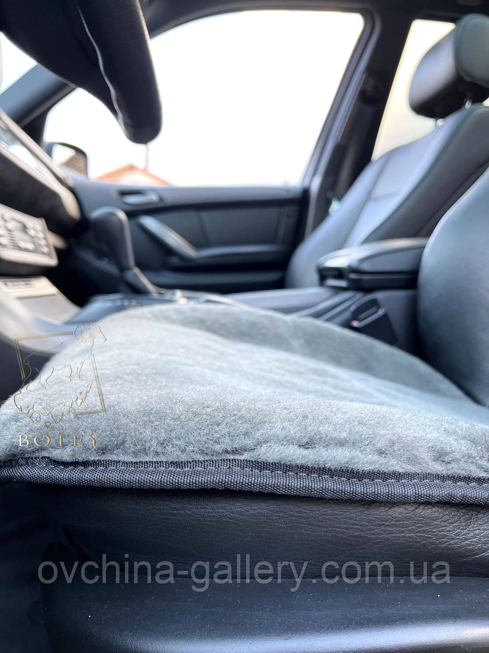 Накидка на сиденье автомобиля цельная из овечьей шкуры Графитовая - фото 8 - id-p1915214092