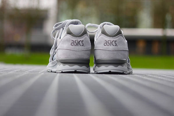 Asics gel lyte v lights out 2025