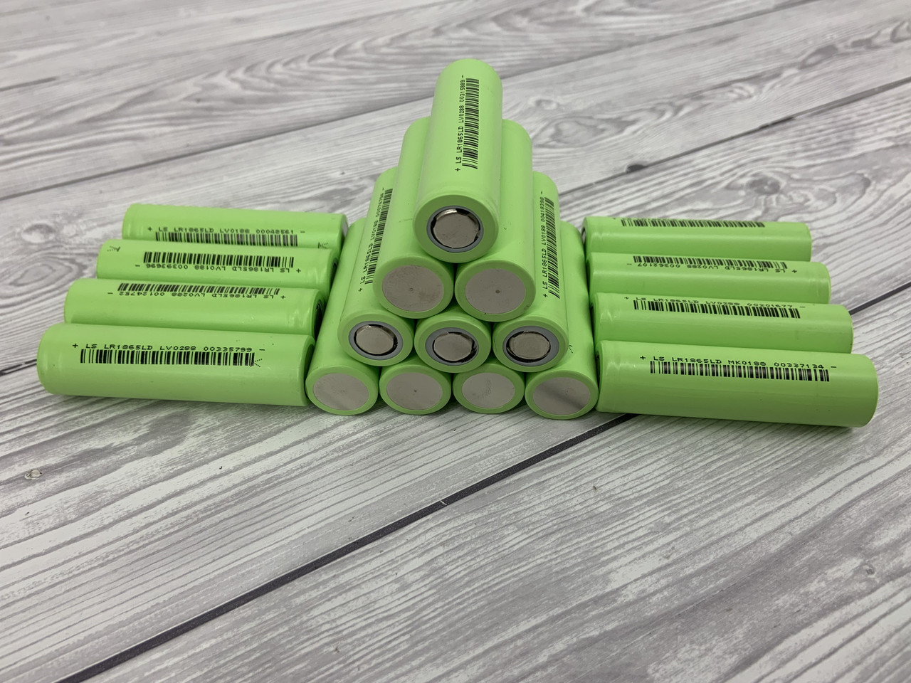 Аккумуляторы 18650 высокотоковые! LISHEN LS LR1865LD Li-ion 3,7V ...