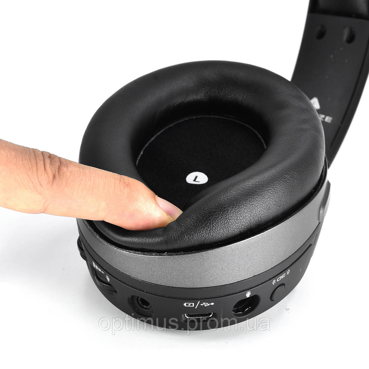 Audeze mobius premium 3d new arrivals