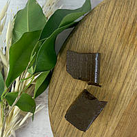 Коричневий