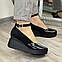 Туфлі жіночі на платформі, натуральна лакова шкіра та замша чорного кольору, фото 3