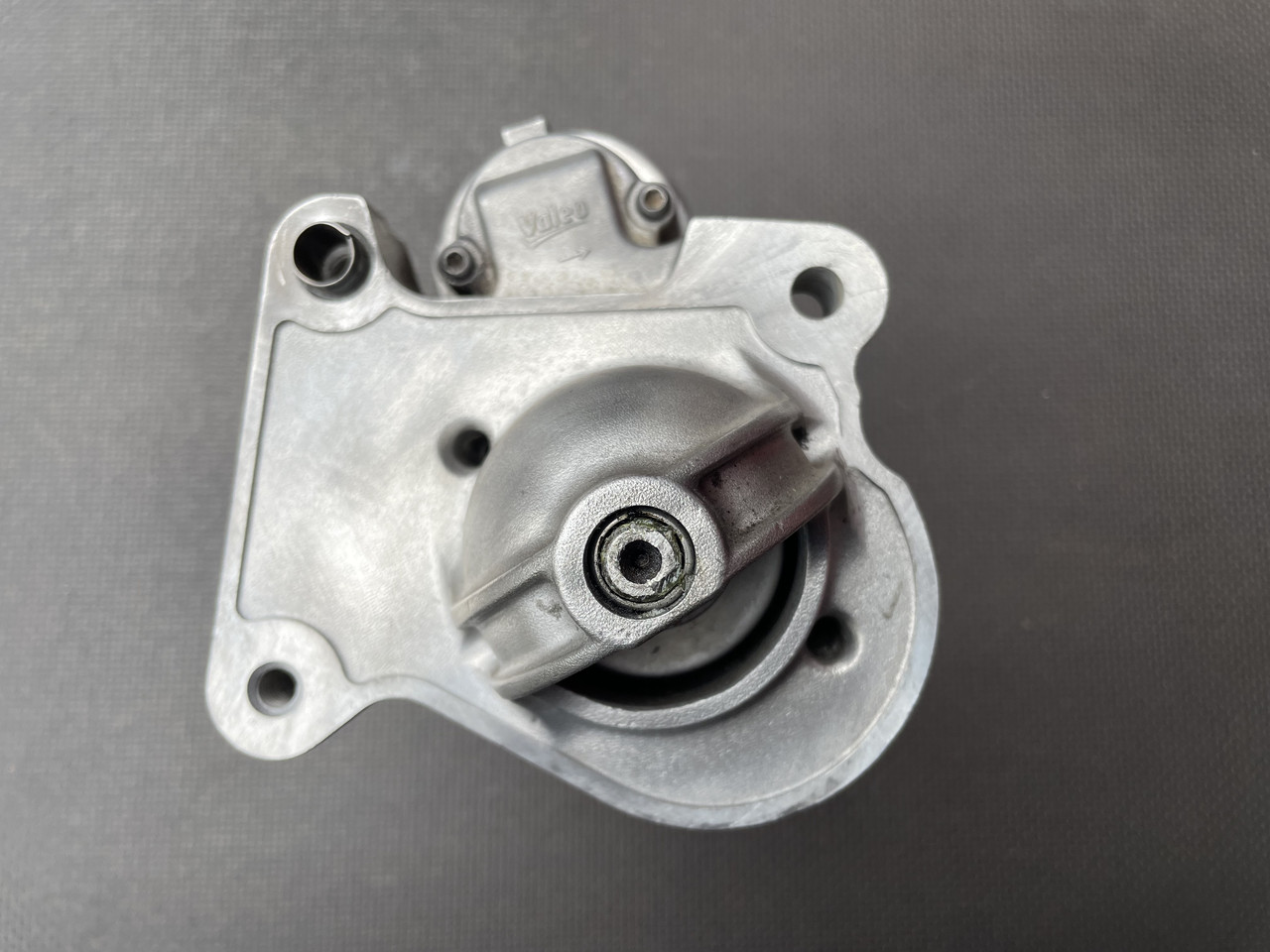 Стартер Mazda 2  1.4 CD