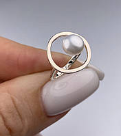 Серебряное кольцо с жемчугом и золотом