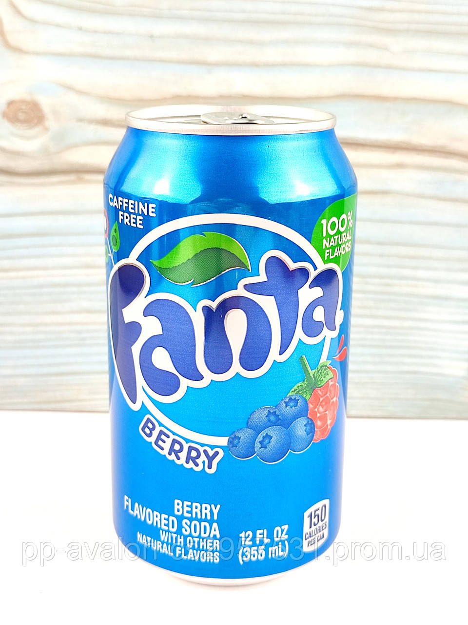 Газований напій Fanta Berry 355 мл (США)