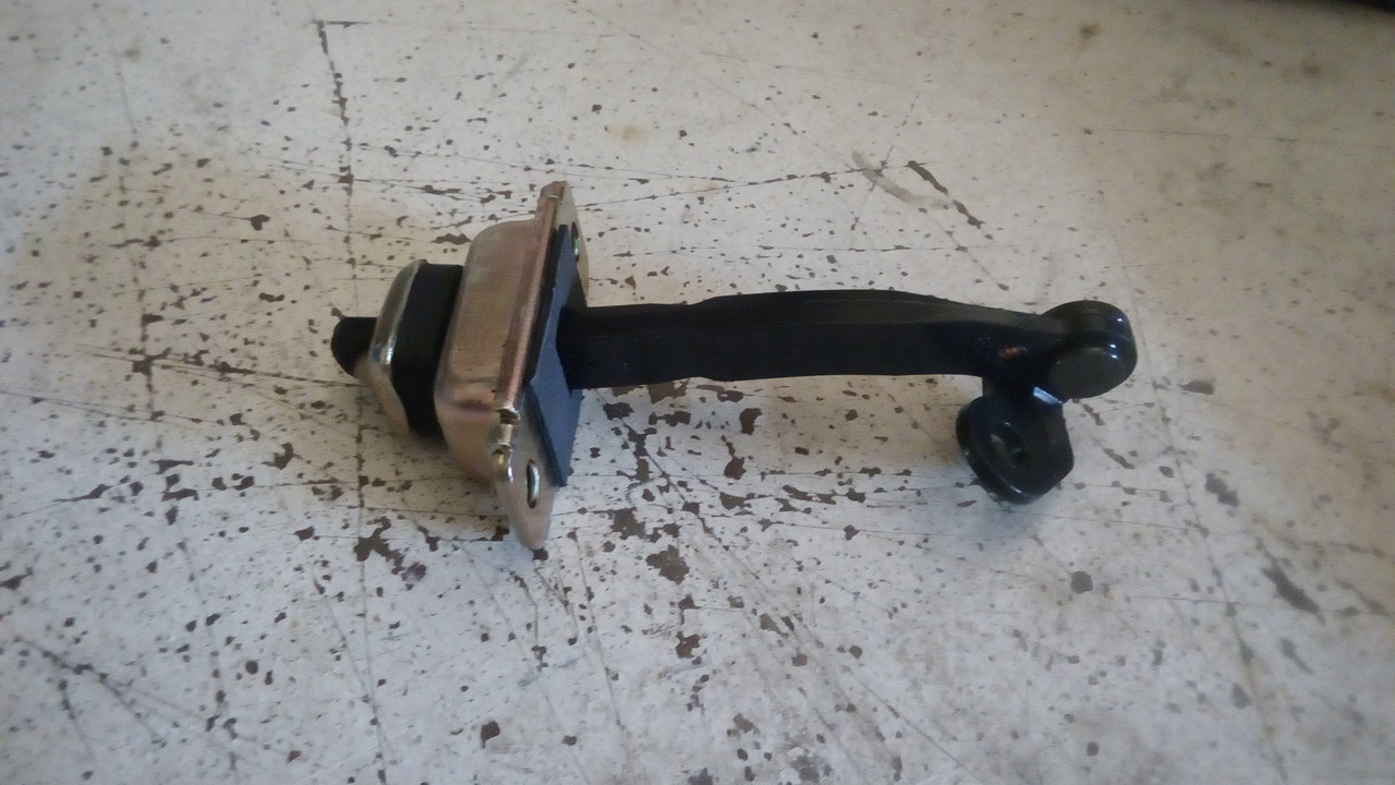 Купить Ограничитель двери передней правой, Aveo, Авео, Вида, Vida-T250 ...