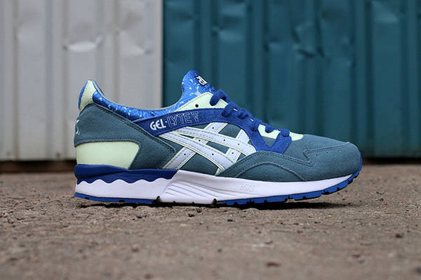 Asics gel lyte v top glow in the dark