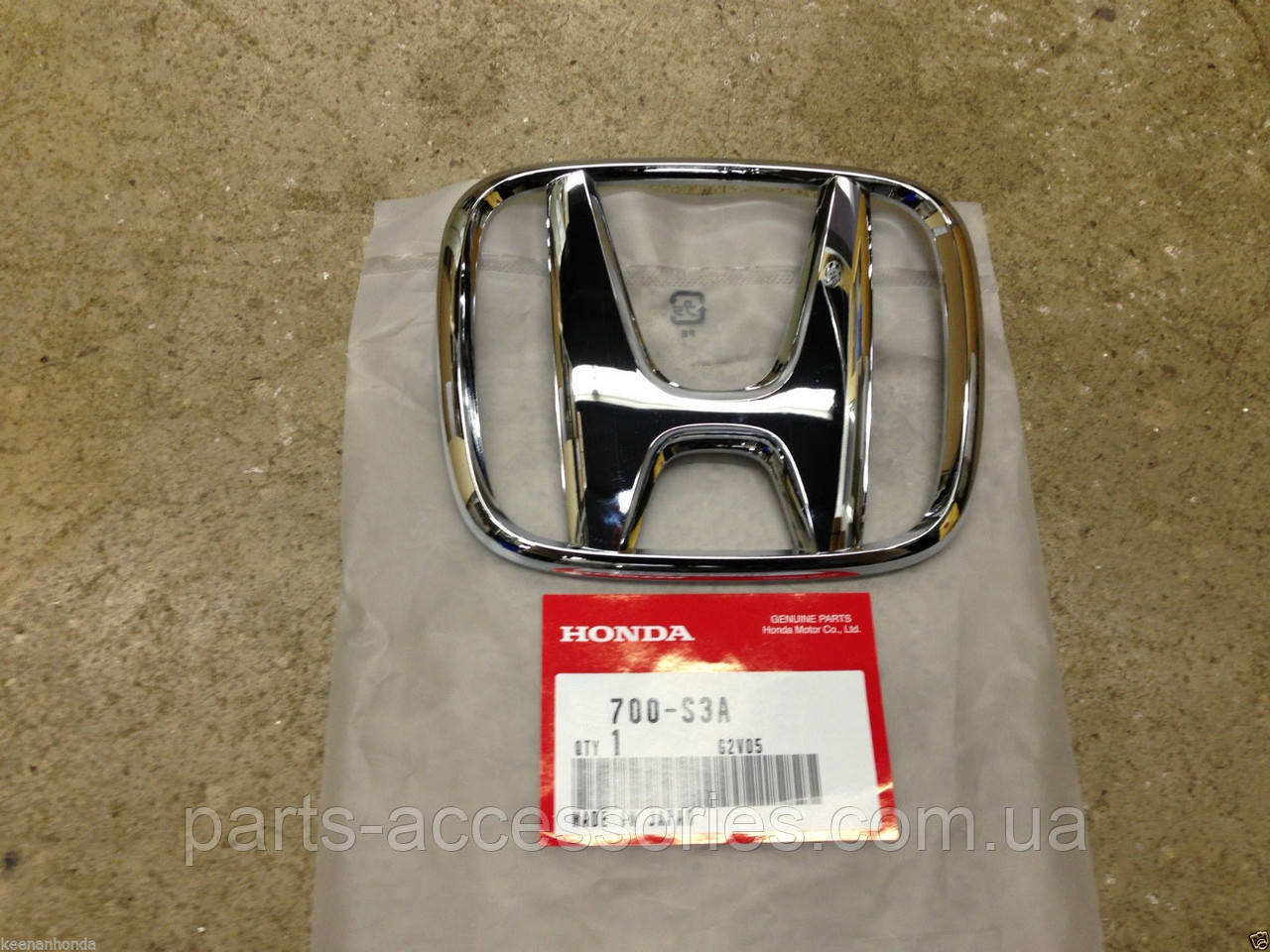 Honda CRV CR-V 2002-2004 Значок емблема в решітку радіатора Нова Оригінал