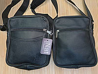 Черная кожаная мужская сумка 18х15х5см универсальная на ремне через плечо