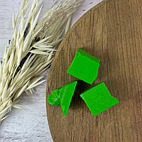 Світло-зелений