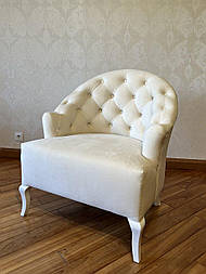 Дизайнерське крісло з каретной стяжкою