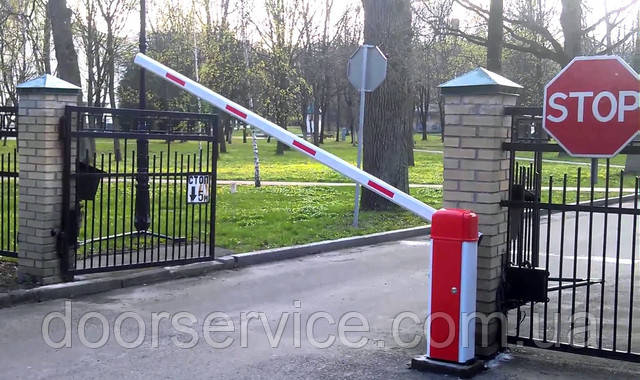 Типы шлагбаумов и их особенности при контроле доступа на территорию