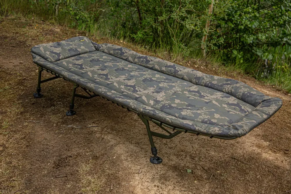 Коропова розкладачка  Solar Undercover Camo Bedchair