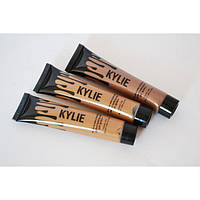 Тональный крем Kylie An All - In One Cream For Perfect Looking Skin SPF 30 PA 12 шт. в упаковке