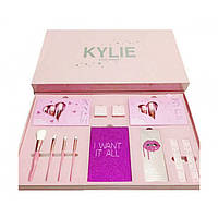 Набір подарунковий KYLIE рожевий Подарунковий набір декоративної косметики 30 шт. в ящику