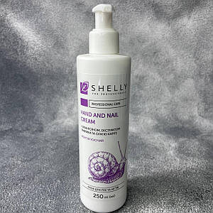 Shelly Крем для рук та нігтів з алантоїном, екстрактом равлика та олією каріте Shelly 250 мл