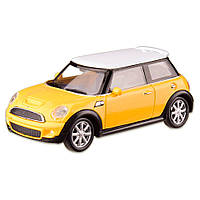 Колекційні іграшкові машинки