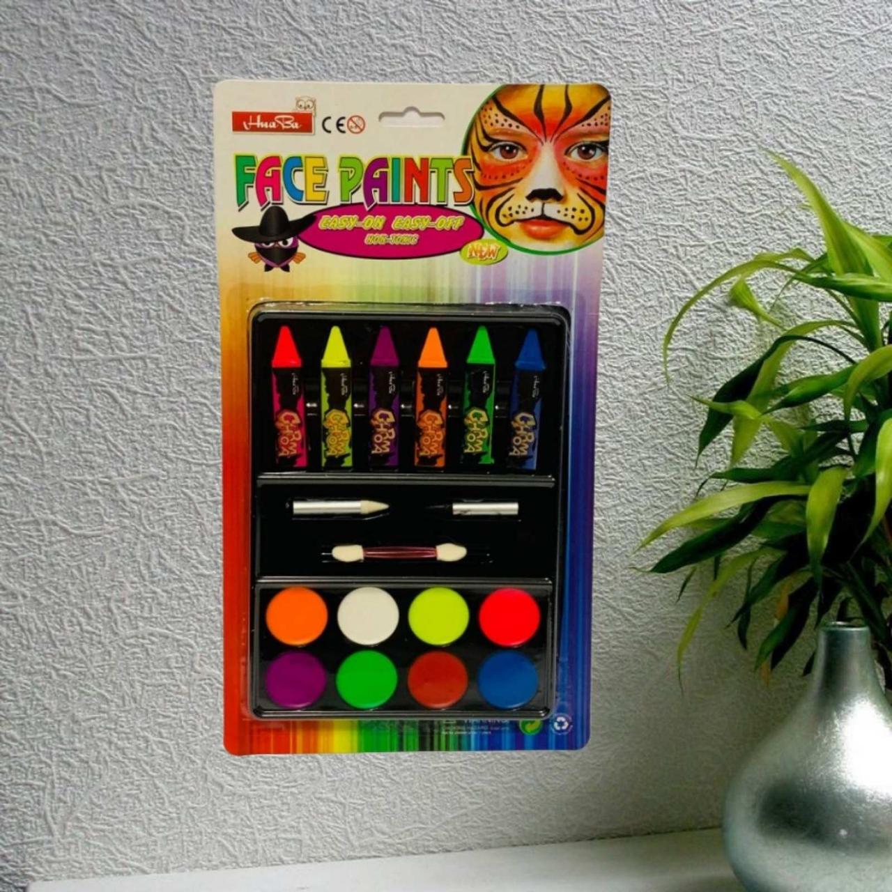 Купити Грим, фарби, олівці для обличчя. Дитячі крейди для обличчя ...
