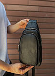 Сумка слінг для чоловіка шкіряна чорна практична чоловіча повсякденна сумочка крос боді шкіряний месенджер на плече чоловічий, фото 7