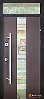 Вхідні двері з фрамугою і терморозривом модель Ufo Black (Квіт RAL 8019 + вулична плівка) комплектація