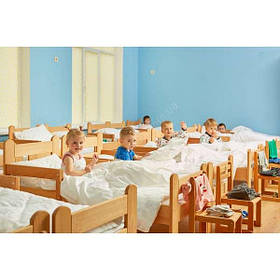 Ліжко дитяче одноярусне (600*1400) масив для дитячих садків