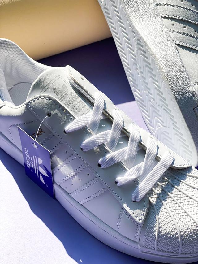 Белые женские кроссовки адидас, Женские и мужские кроссовки Adidas ...