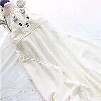 Большое детское полотенце с капюшоном молочное