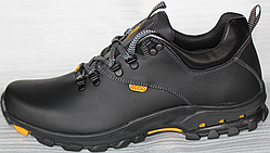 Кросівки великого розміру чорні на широку ногу від виробника модель АП23-118Б