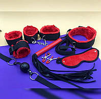 Набор игровой БДСМ Black & Red 7 предметов плетка, наручники, кляп, маска, ошейник, зажимы