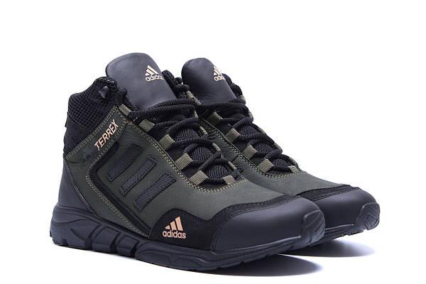 Чоловічі зимові шкіряні черевики з хутром хакі Adidas TERREX Green