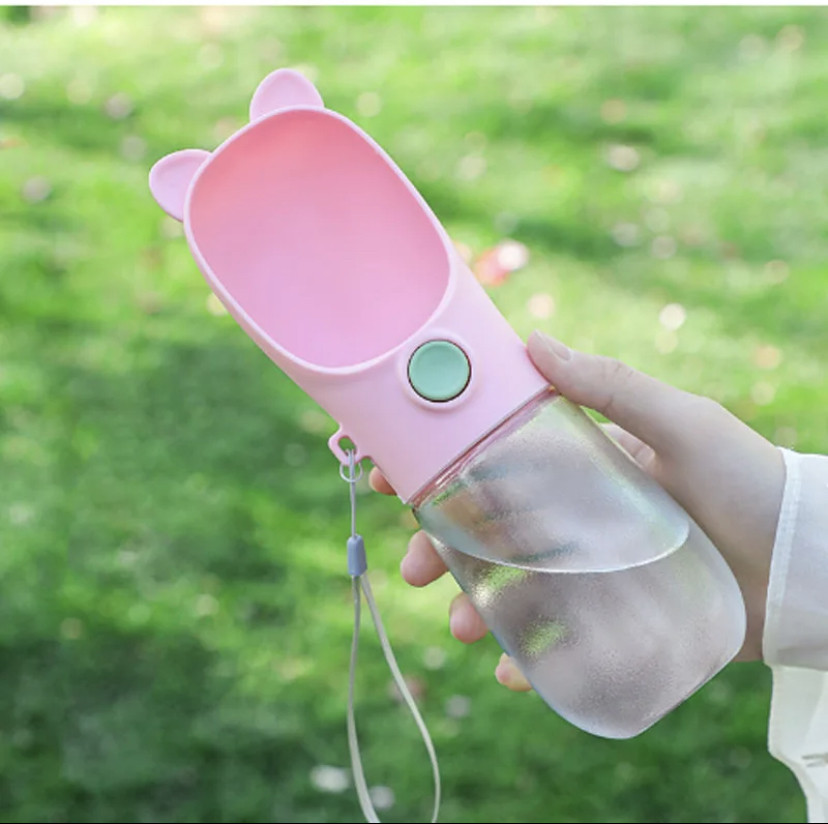 Поїлка з кнопкою 400 ml TRAVEL Bottle з вушками для собак - рожева, фото 1