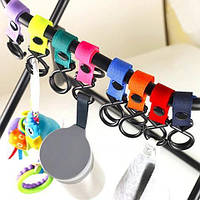 Гачок на коляску вішалка на липучці малинового кольору