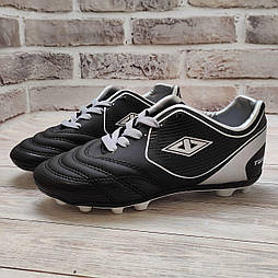 Кросівки бутси для хлопчика в чорному кольорі
