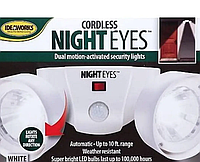 Беспроводной фонарь на стену Cordless Night Eyes Уличный светильник с датчиком движения