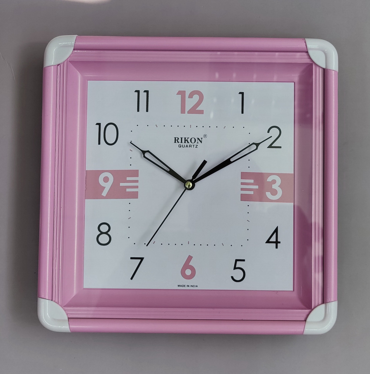 Настінний годинник Rikon Quartz 26*26см 2307.003