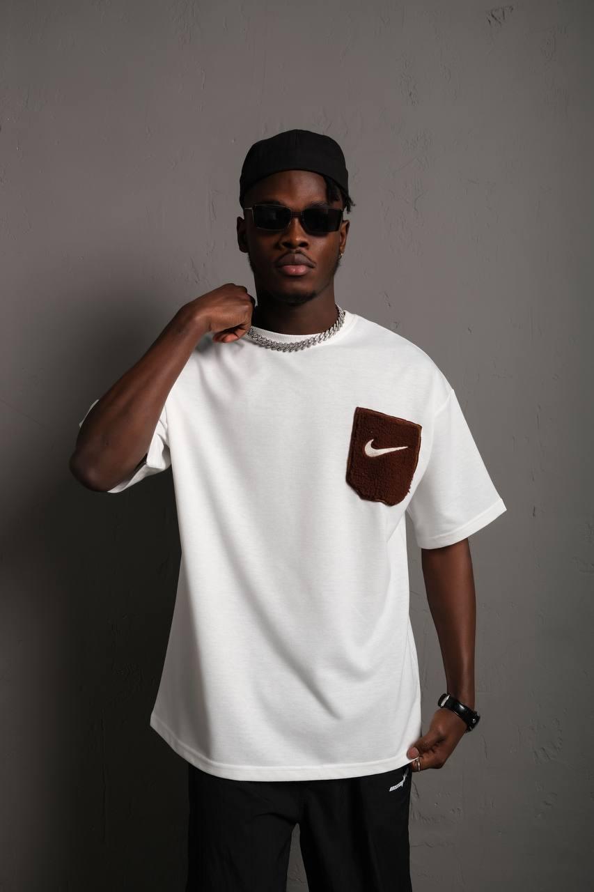Чоловіча футболка оверсайз Nike з кишенею бавовняна біла Теніска Найк повсякденна на літо, фото 1